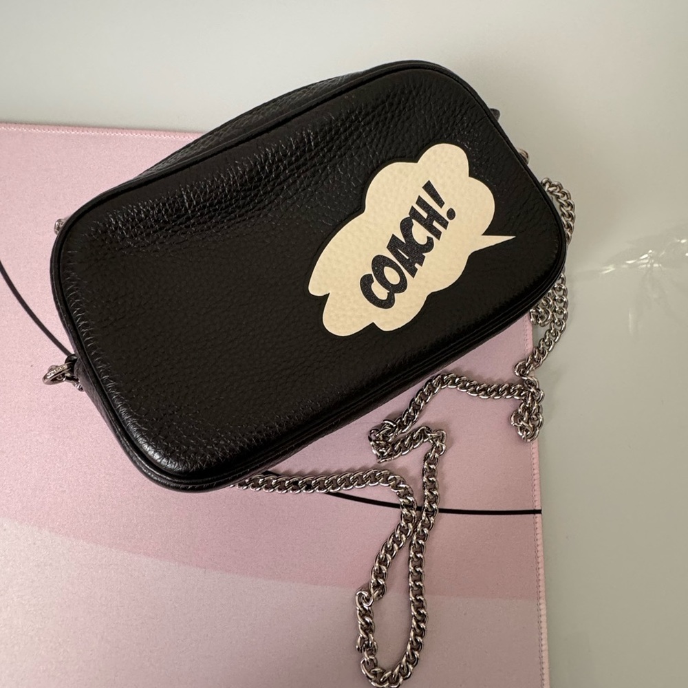 Coach Jamie Camera Bag With sign coach in Refine Pebble Leather Black